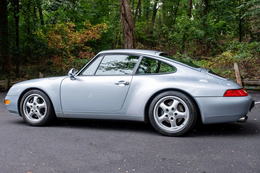 1996 Porsche 993 Carrera - Image 10 of 31