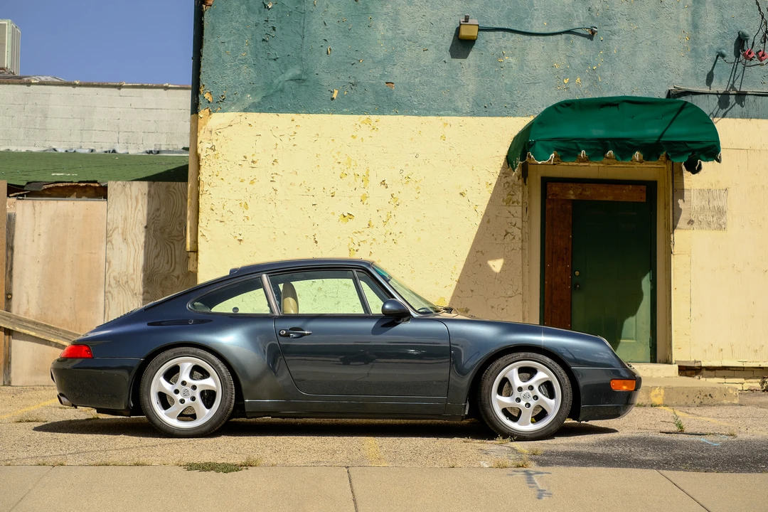 1996 Porsche 993 Carrera - Image 24 of 31