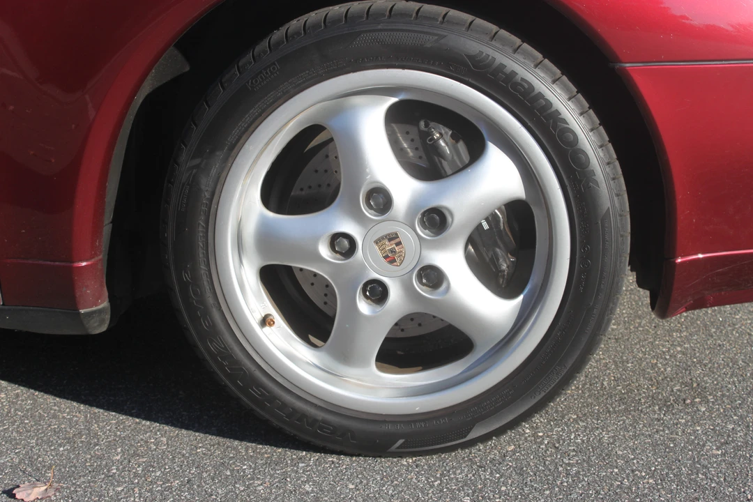 1996 Porsche 993 Carrera - Image 28 of 31