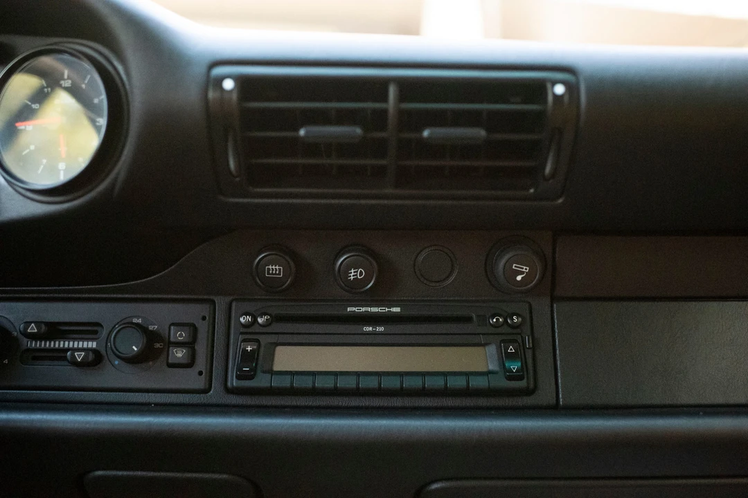 1996 Porsche 993 Carrera - Image 31 of 31