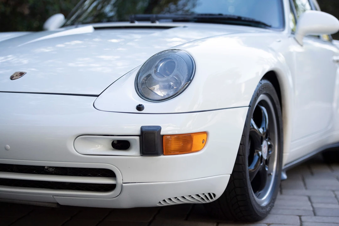 1996 Porsche 993 Carrera - Image 10 of 31