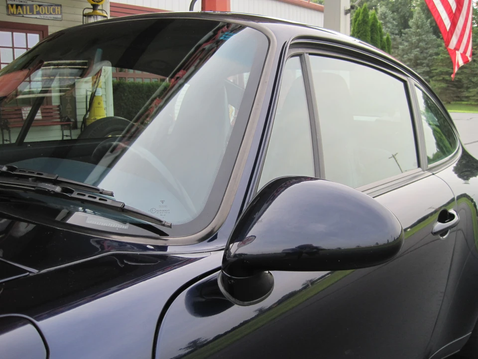 1996 Porsche 993 Carrera - Image 26 of 31