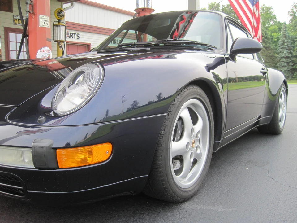 1996 Porsche 993 Carrera - Image 9 of 31