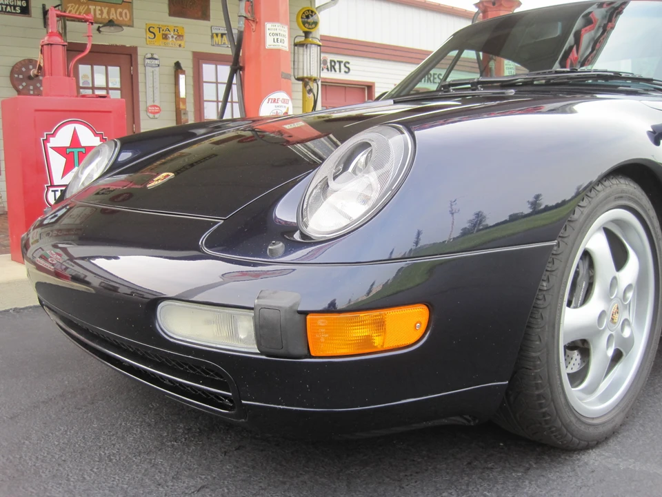 1996 Porsche 993 Carrera - Image 8 of 31