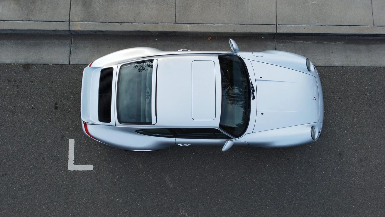 1996 Porsche 993 Carrera - Image 21 of 31