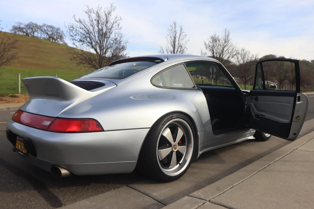 1996 Porsche 993 Carrera - Image 24 of 31