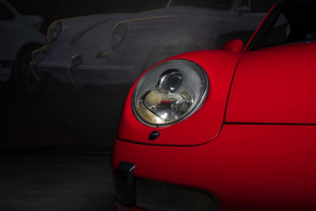 1996 Porsche 993 Carrera - Image 17 of 31