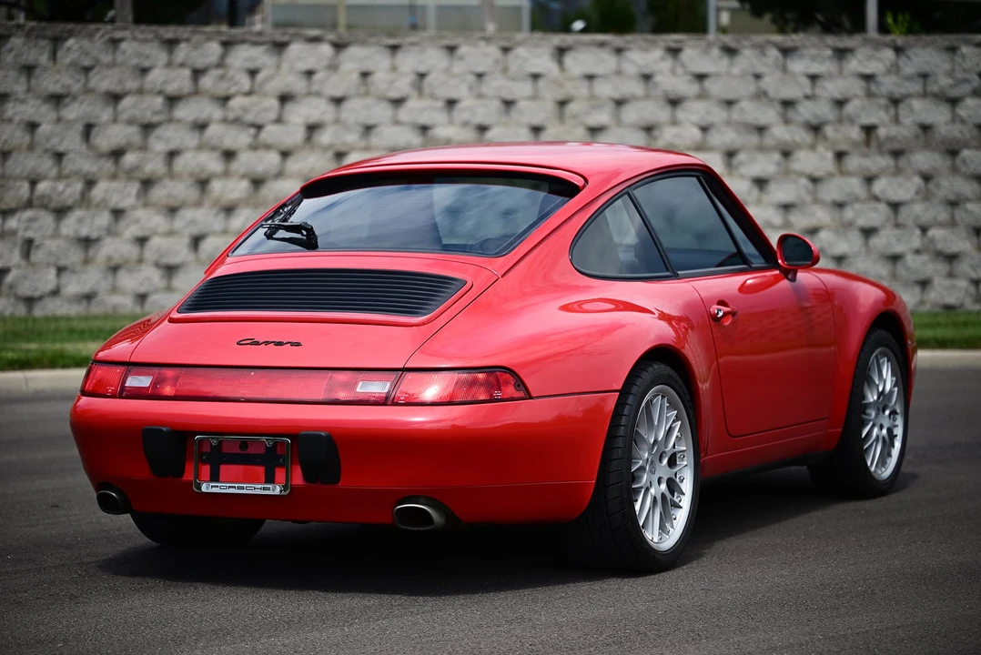 1996 Porsche 993 Carrera - Image 16 of 31