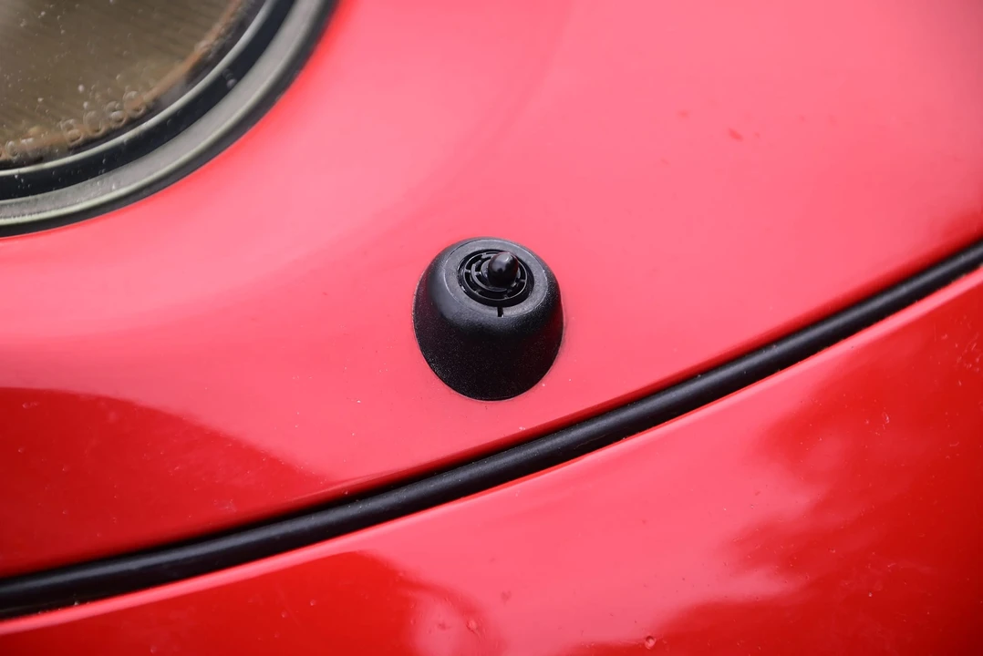 1996 Porsche 993 Carrera - Image 29 of 31