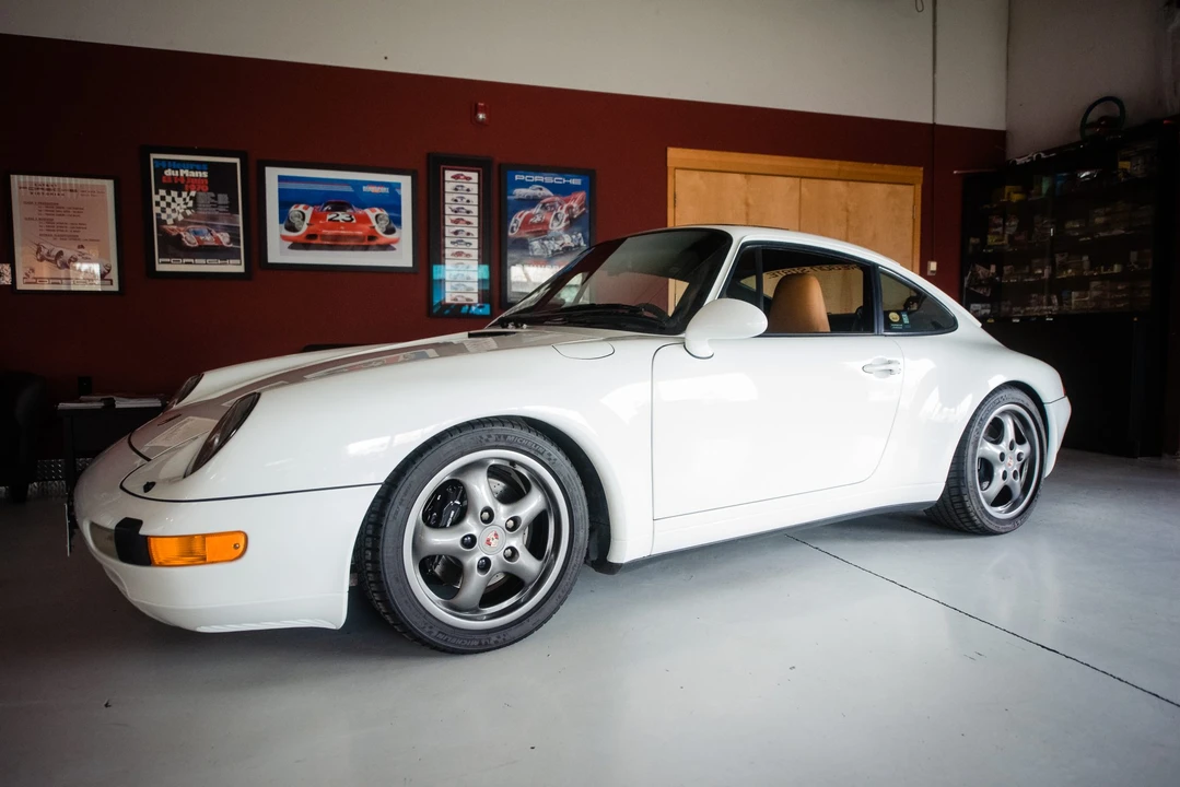 1996 Porsche 993 Carrera - Image 12 of 31