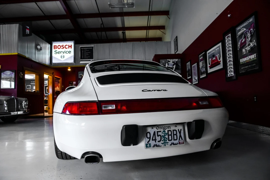 1996 Porsche 993 Carrera - Image 21 of 31