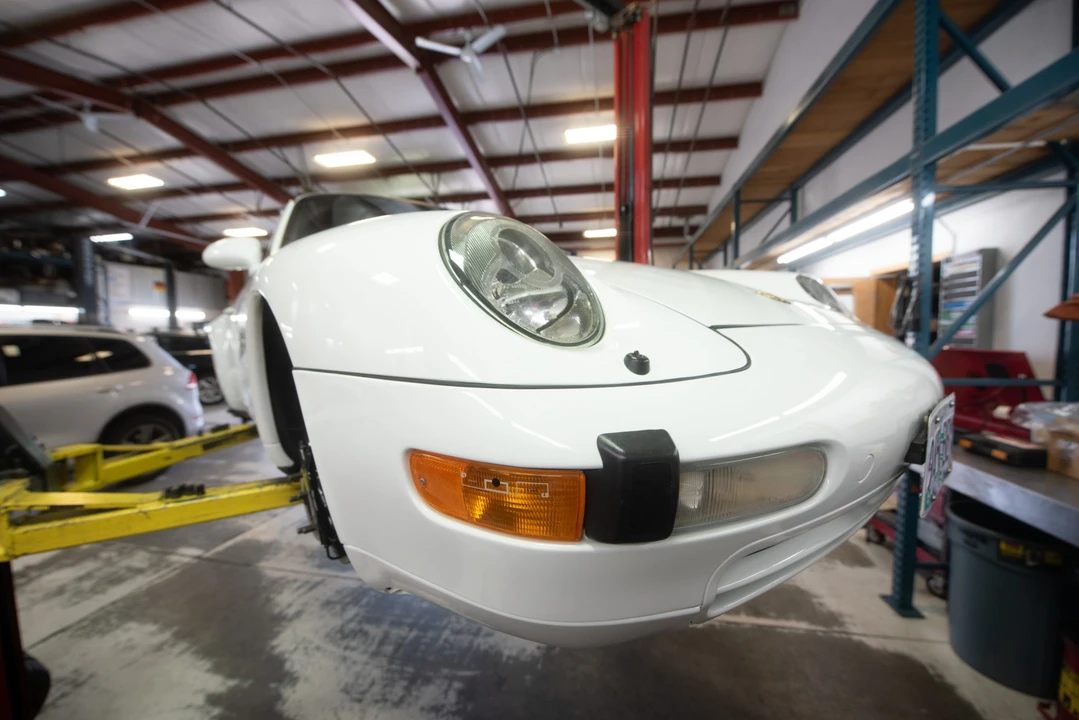 1996 Porsche 993 Carrera - Image 28 of 31
