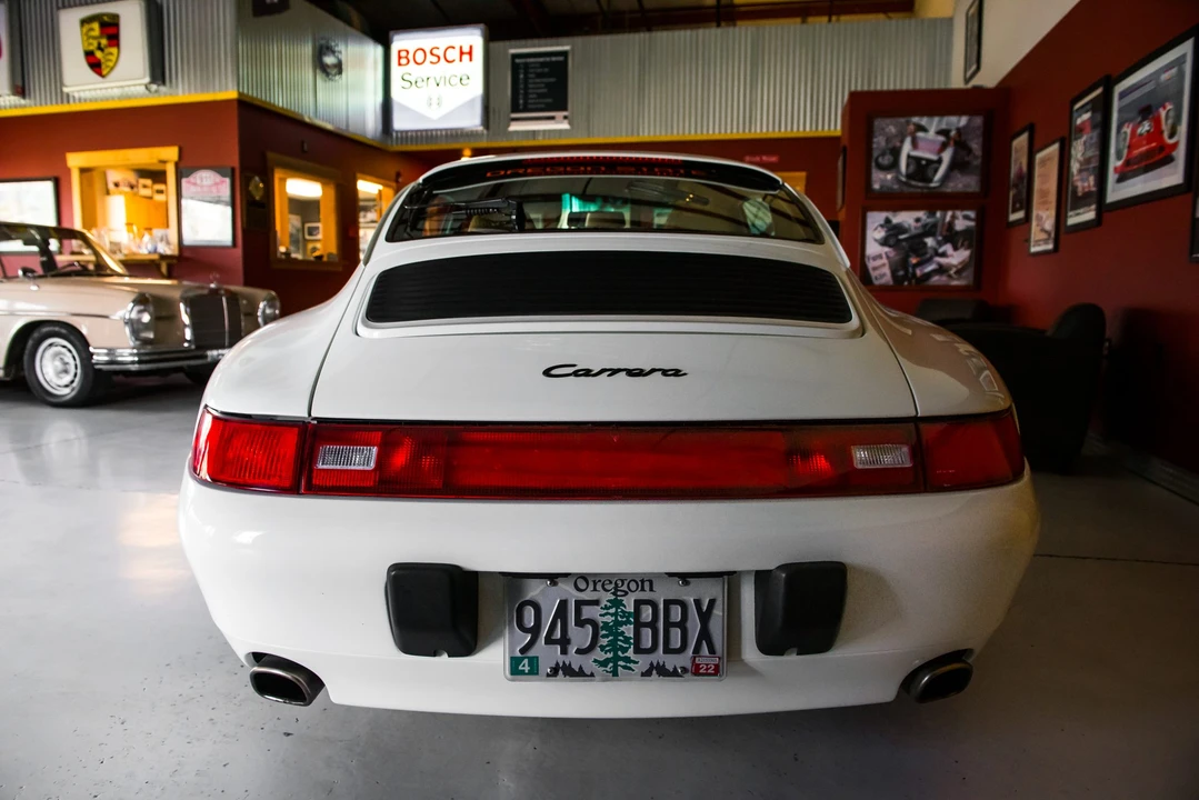 1996 Porsche 993 Carrera - Image 22 of 31