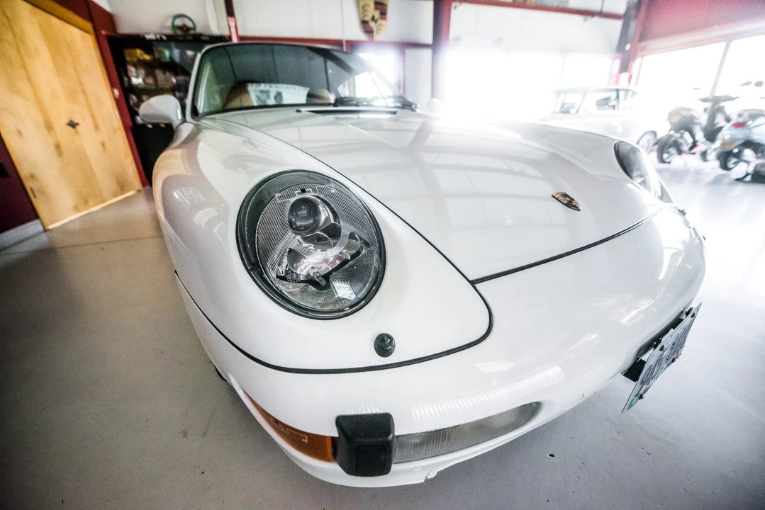 1996 Porsche 993 Carrera - Image 30 of 31