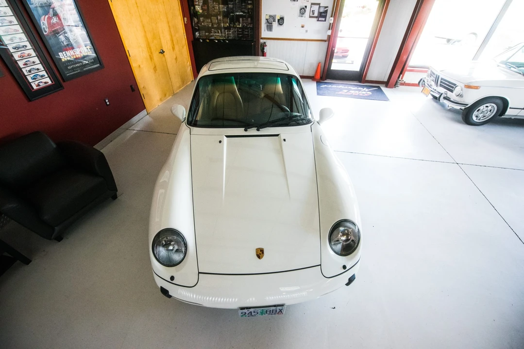 1996 Porsche 993 Carrera - Image 6 of 31