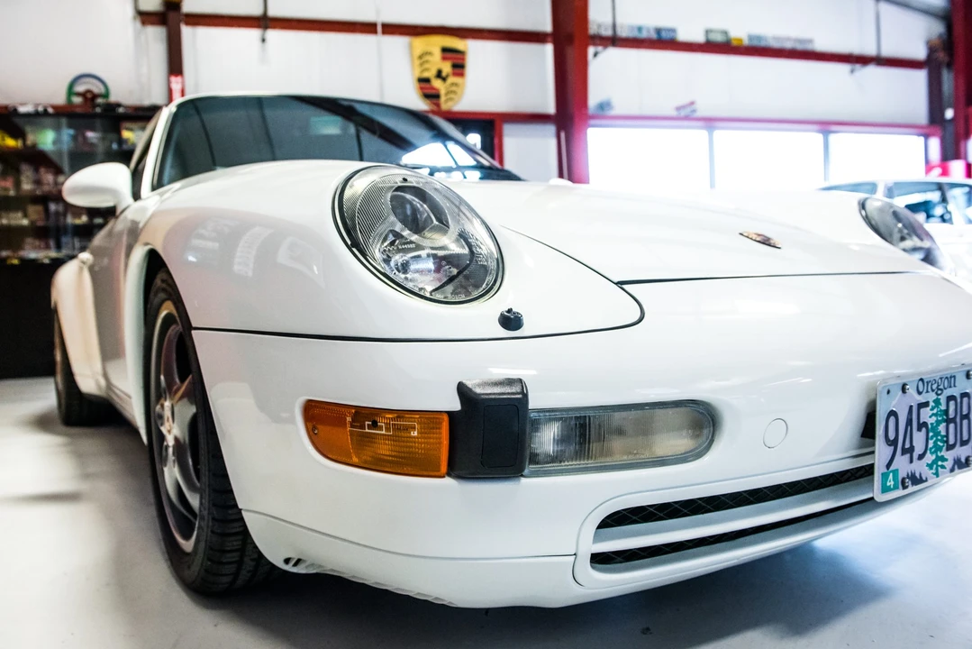 1996 Porsche 993 Carrera - Image 29 of 31