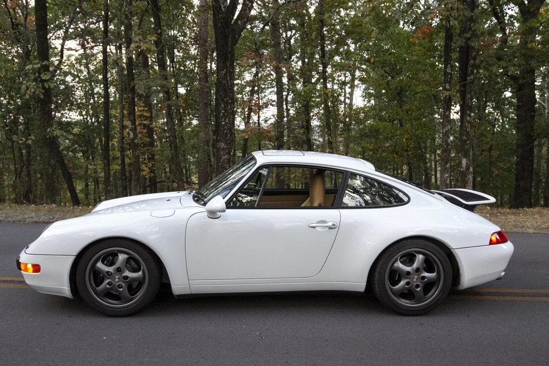 1996 Porsche 993 Carrera - Image 12 of 31