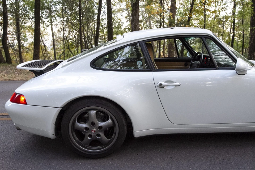 1996 Porsche 993 Carrera - Image 15 of 31
