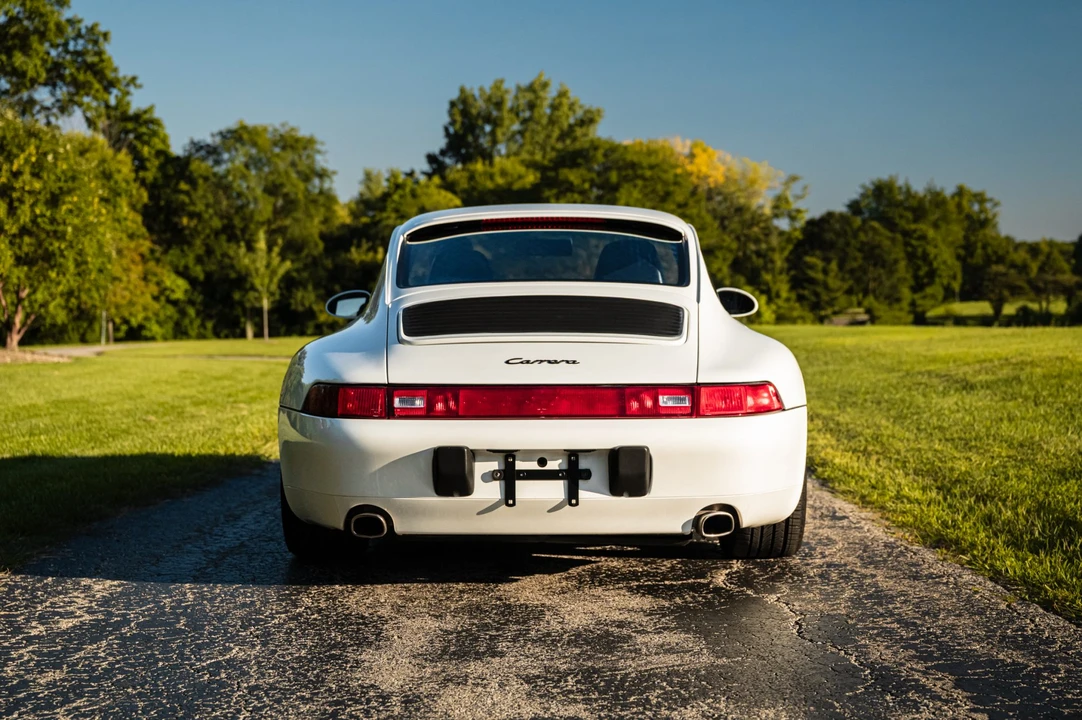 1996 Porsche 993 Carrera - Image 11 of 31