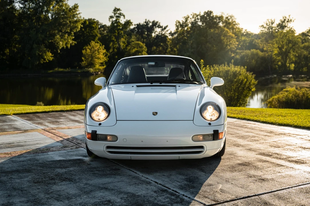 1996 Porsche 993 Carrera - Image 4 of 31