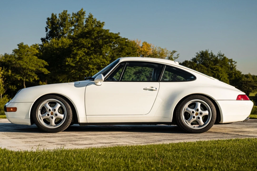 1996 Porsche 993 Carrera - Image 14 of 31