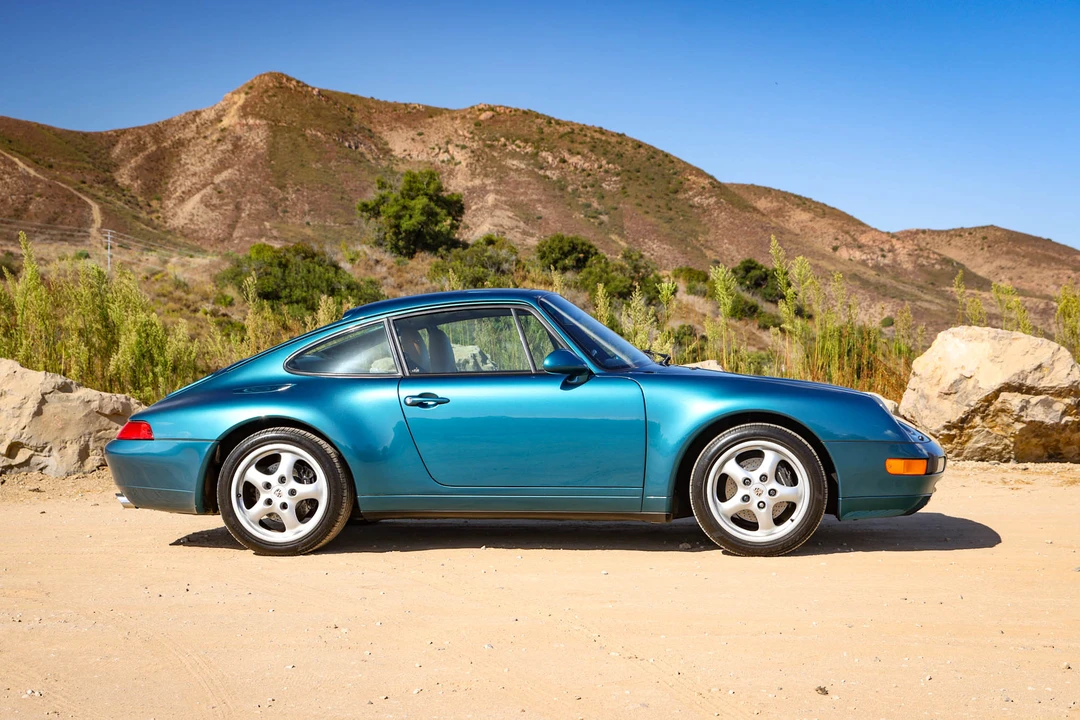1996 Porsche 993 Carrera - Image 10 of 31