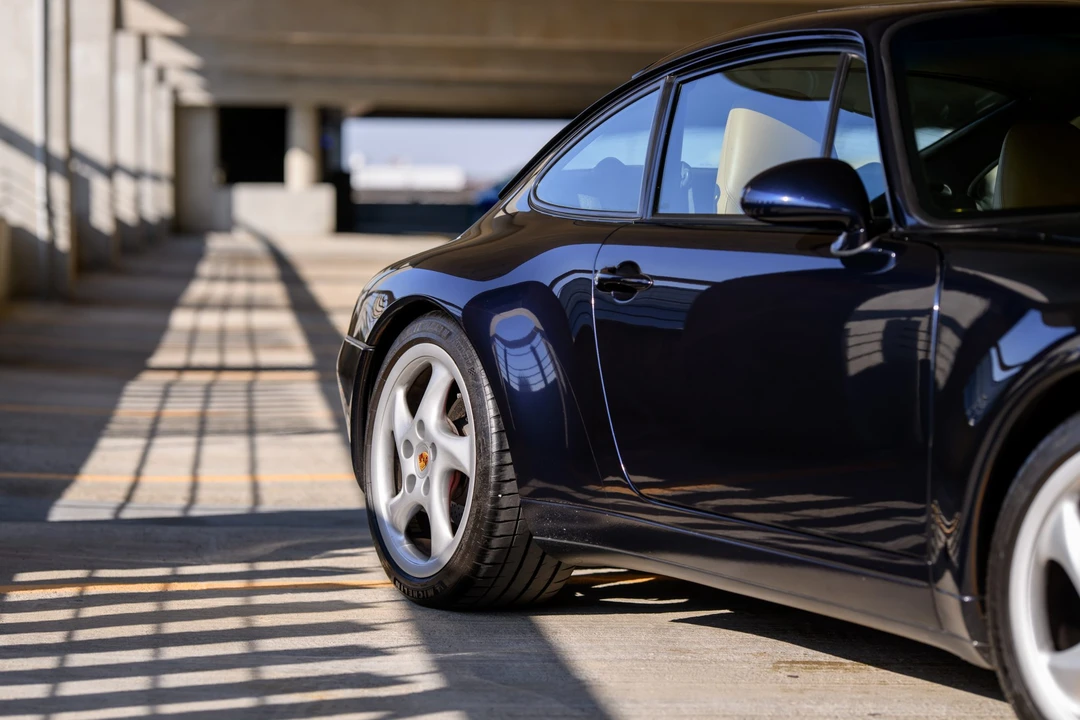 1996 Porsche 993 Carrera - Image 23 of 31