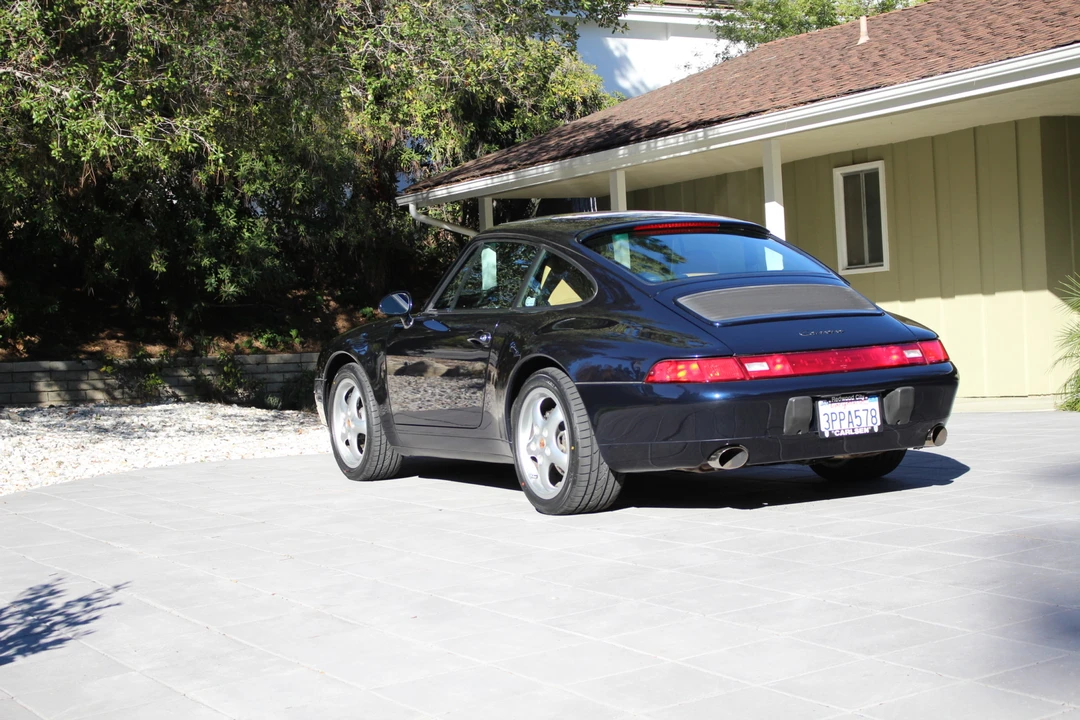 1996 Porsche 993 Carrera - Image 10 of 31