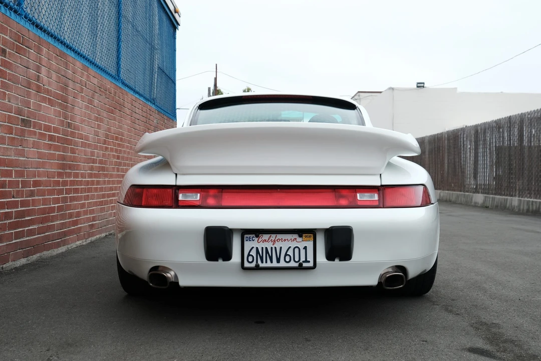 1996 Porsche 993 Carrera - Image 17 of 31