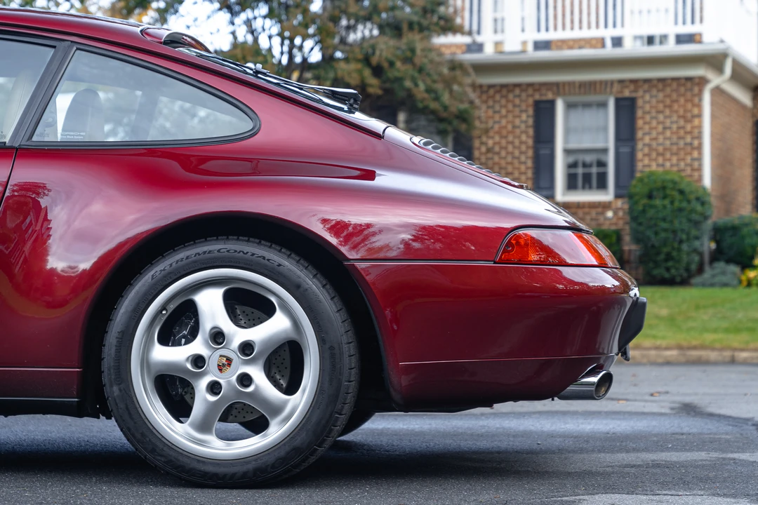1996 Porsche 993 Carrera - Image 24 of 31