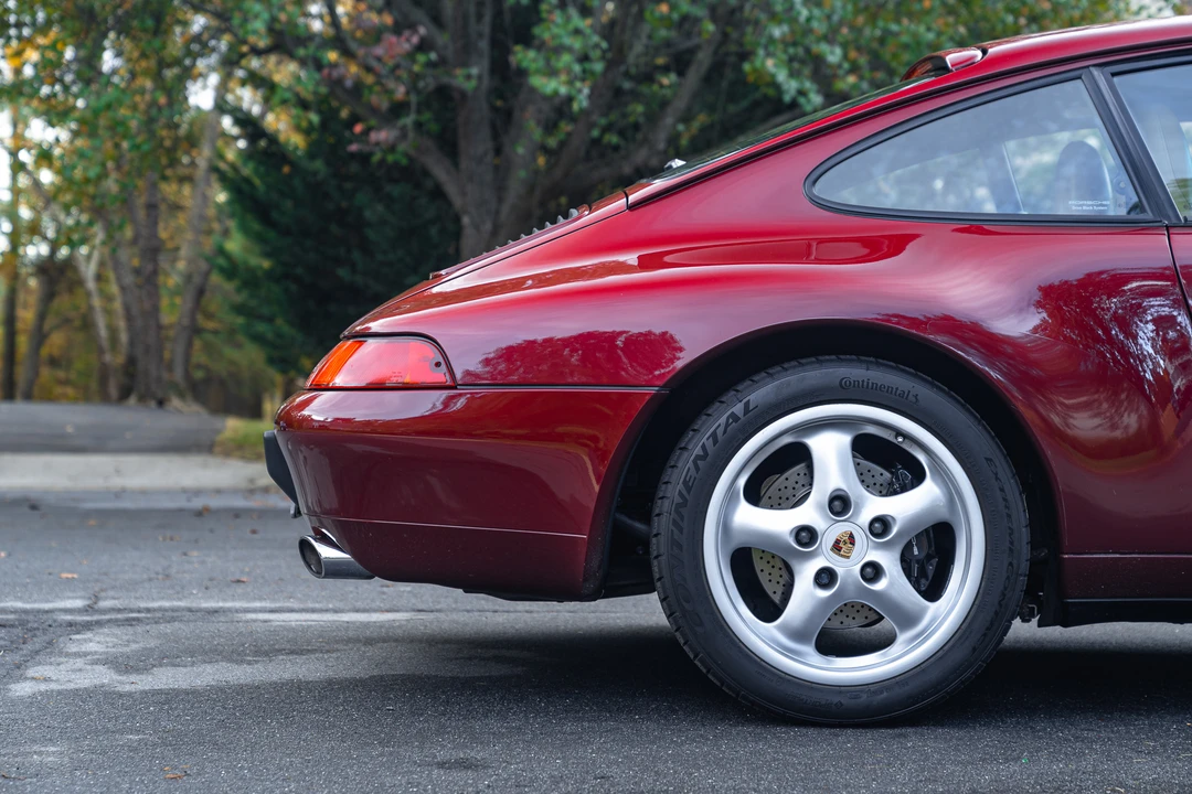 1996 Porsche 993 Carrera - Image 25 of 31