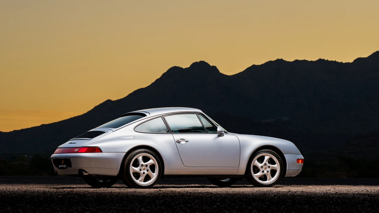 1996 Porsche 993 Carrera - Image 15 of 31
