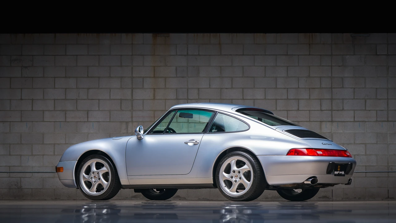 1996 Porsche 993 Carrera - Image 27 of 31