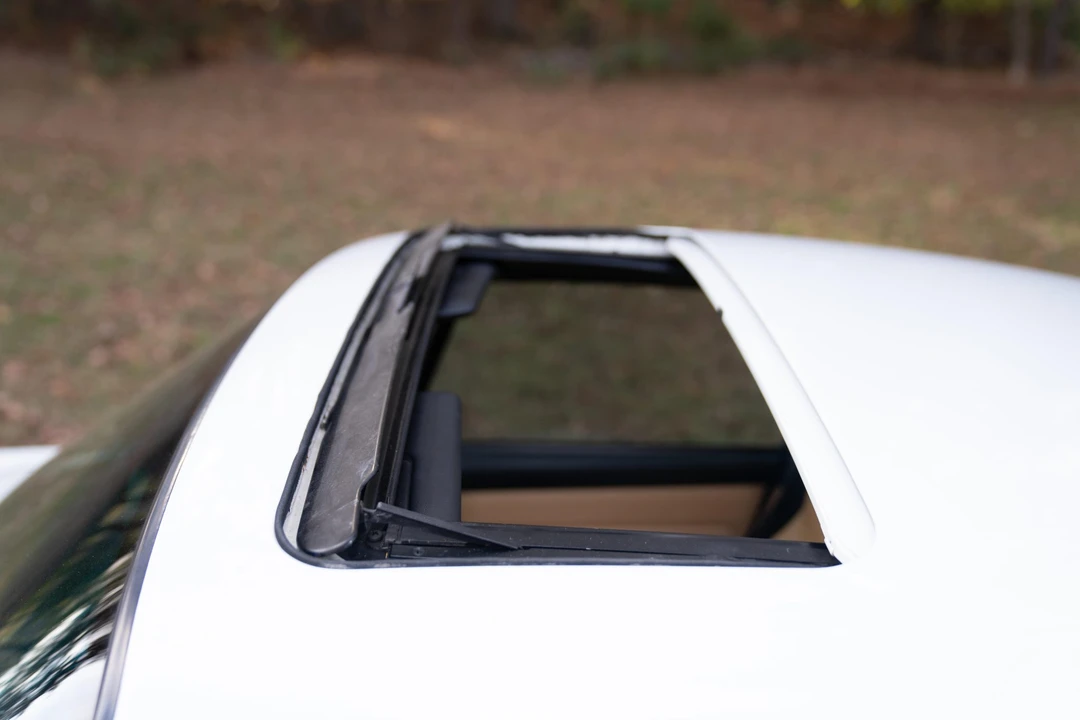1996 Porsche 993 Carrera - Image 26 of 31