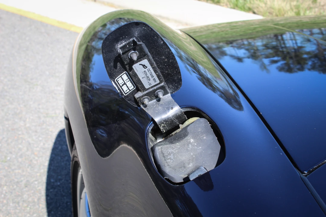 1996 Porsche 993 Carrera - Image 30 of 31