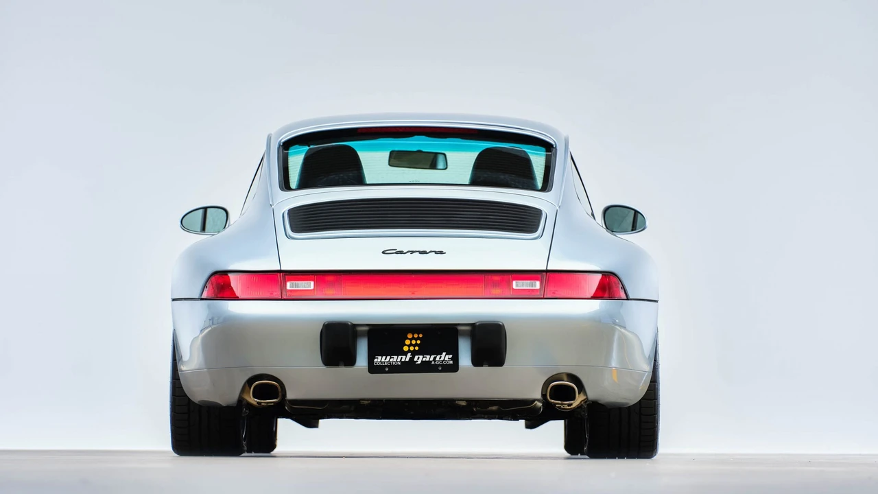 1996 Porsche 993 Carrera - Image 11 of 31