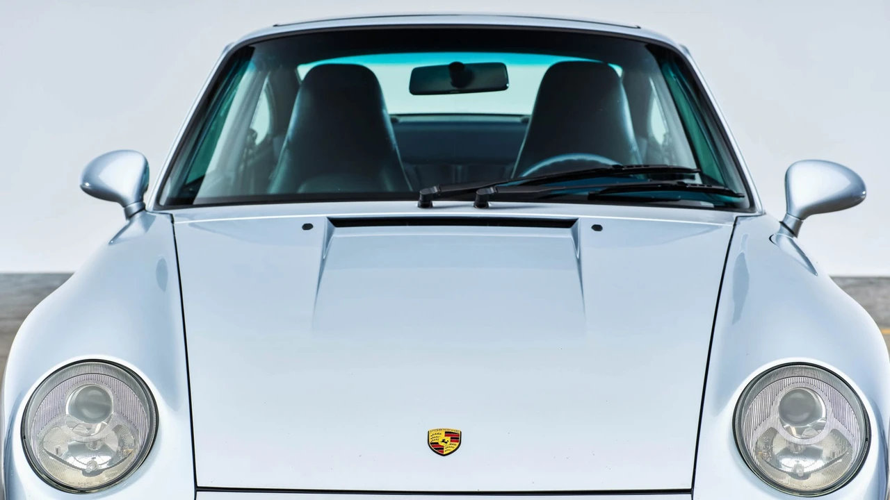 1996 Porsche 993 Carrera - Image 25 of 31
