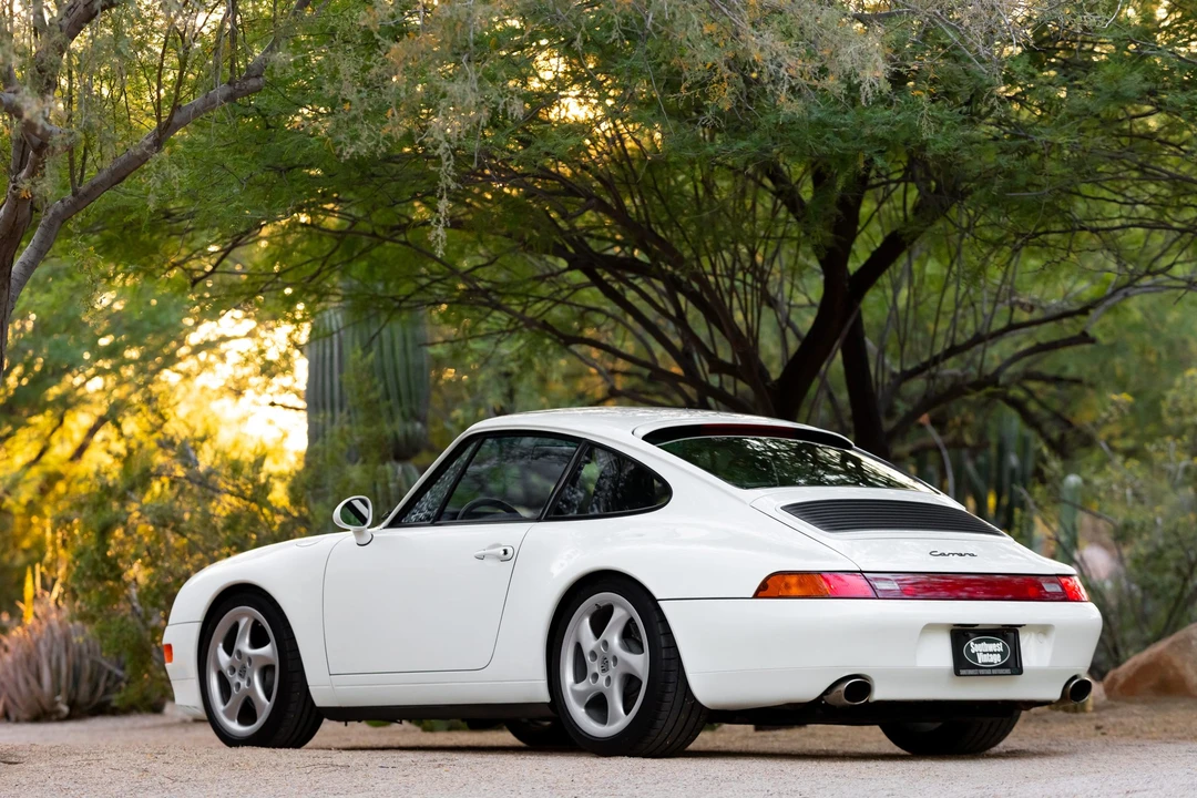 1996 Porsche 993 Carrera - Image 7 of 31