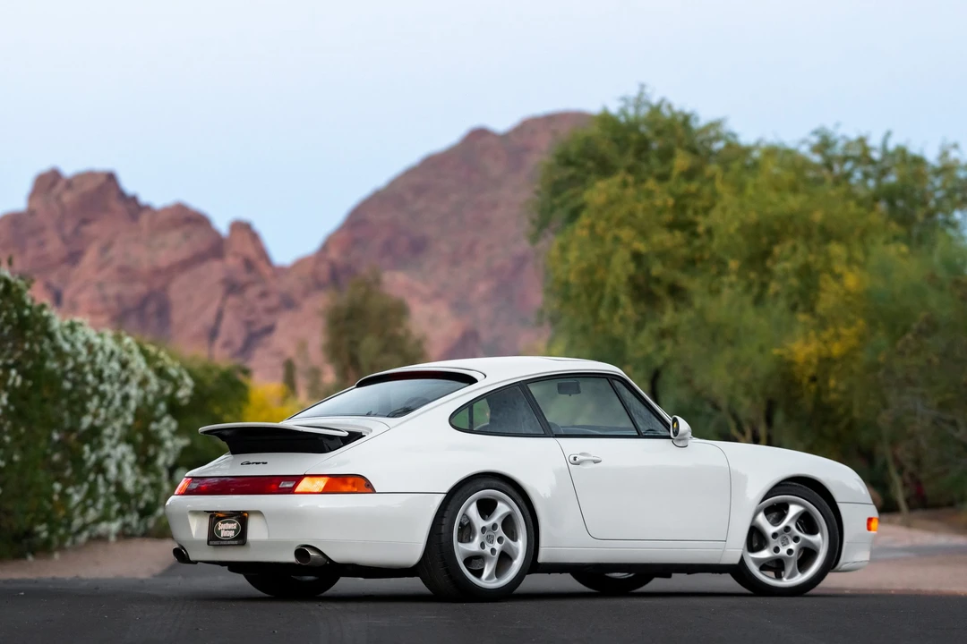 1996 Porsche 993 Carrera - Image 24 of 31