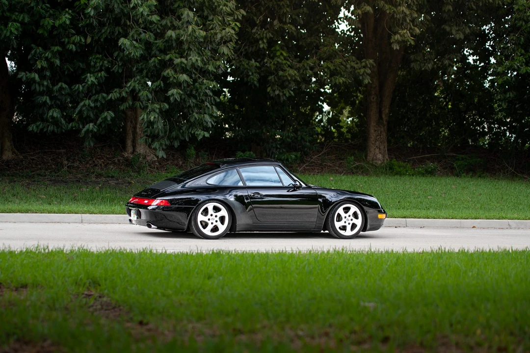 1996 Porsche 993 Carrera - Image 12 of 31
