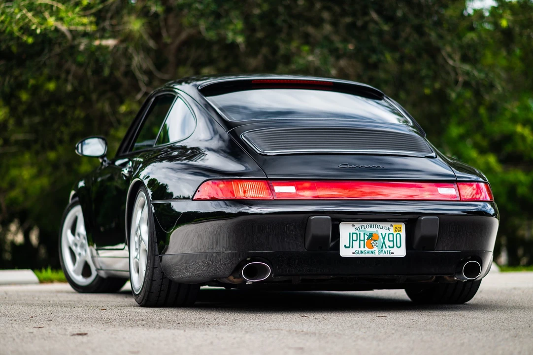 1996 Porsche 993 Carrera - Image 24 of 31