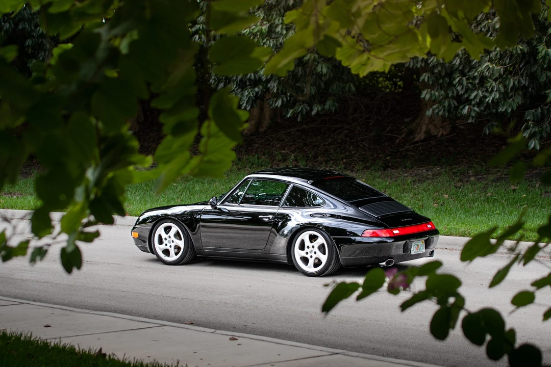 1996 Porsche 993 Carrera - Image 28 of 31