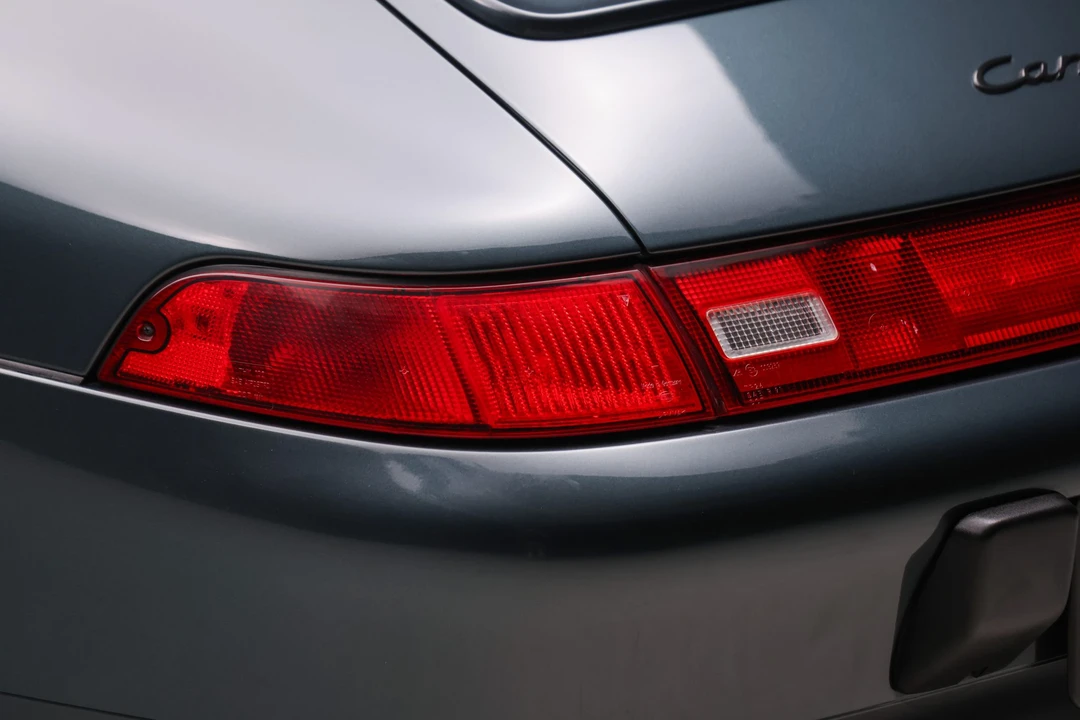 1996 Porsche 993 Carrera - Image 26 of 31