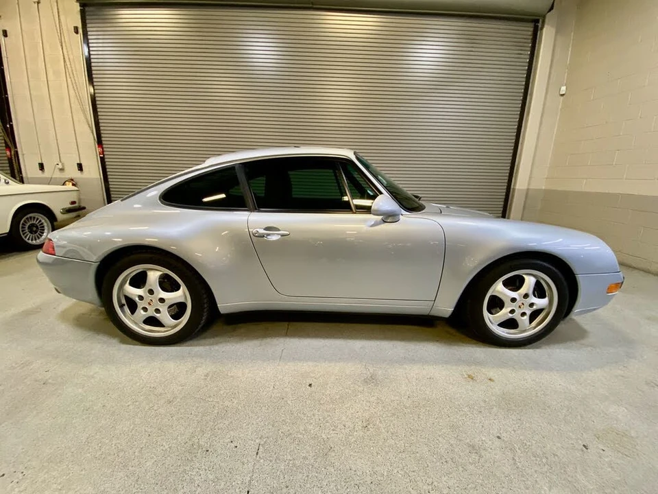 1996 Porsche 993 Carrera - Image 10 of 31