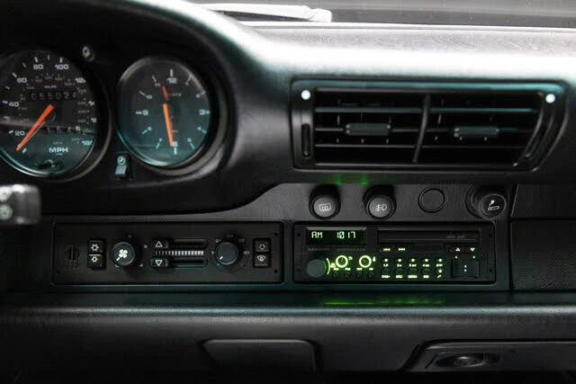 1996 Porsche 993 Carrera - Image 8 of 31