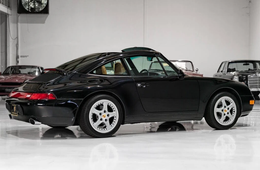 1996 Porsche 993 Carrera - Image 5 of 31