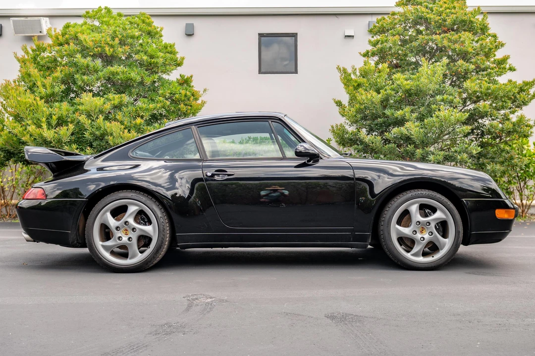 1996 Porsche 993 Carrera - Image 3 of 31