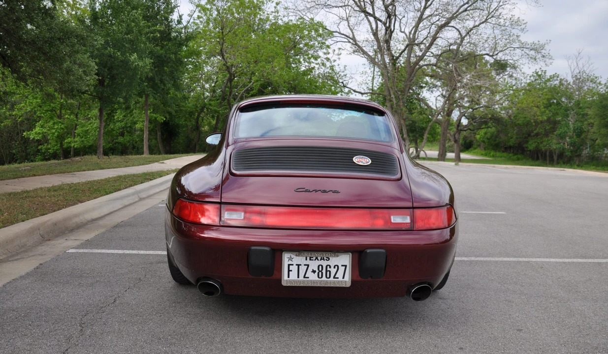 1996 Porsche 993 Carrera - Image 10 of 31