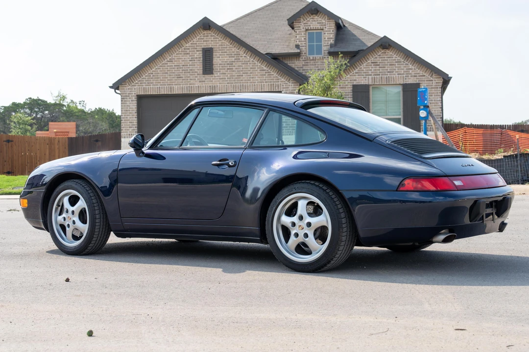 1996 Porsche 993 Carrera - Image 4 of 31