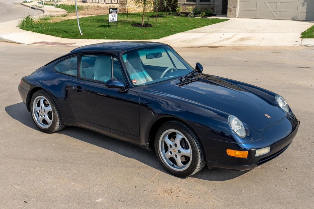 1996 Porsche 993 Carrera - Image 10 of 31